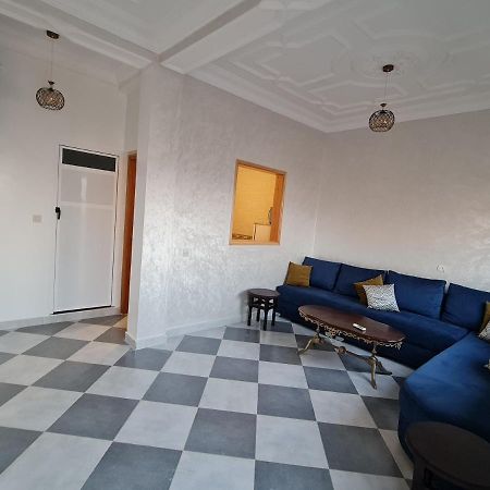Appartement Meuble A Louer Лараш Екстериор снимка