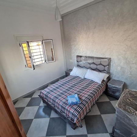 Appartement Meuble A Louer Лараш Екстериор снимка